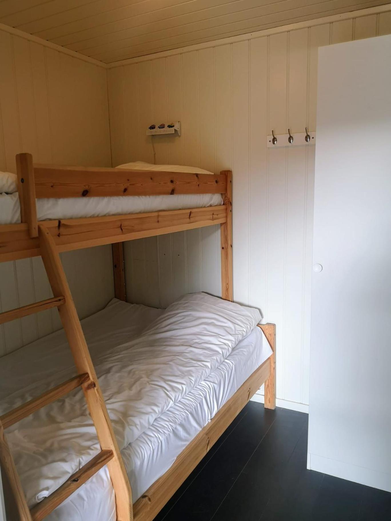 Pensión Og Fjordcamping As Ulsvåg