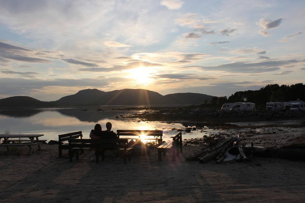 Pensión Og Fjordcamping As Ulsvåg